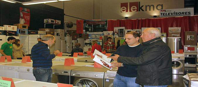 Exposición de Electrodomésticos Baratos primeras marcas en Euskadi en Elekma